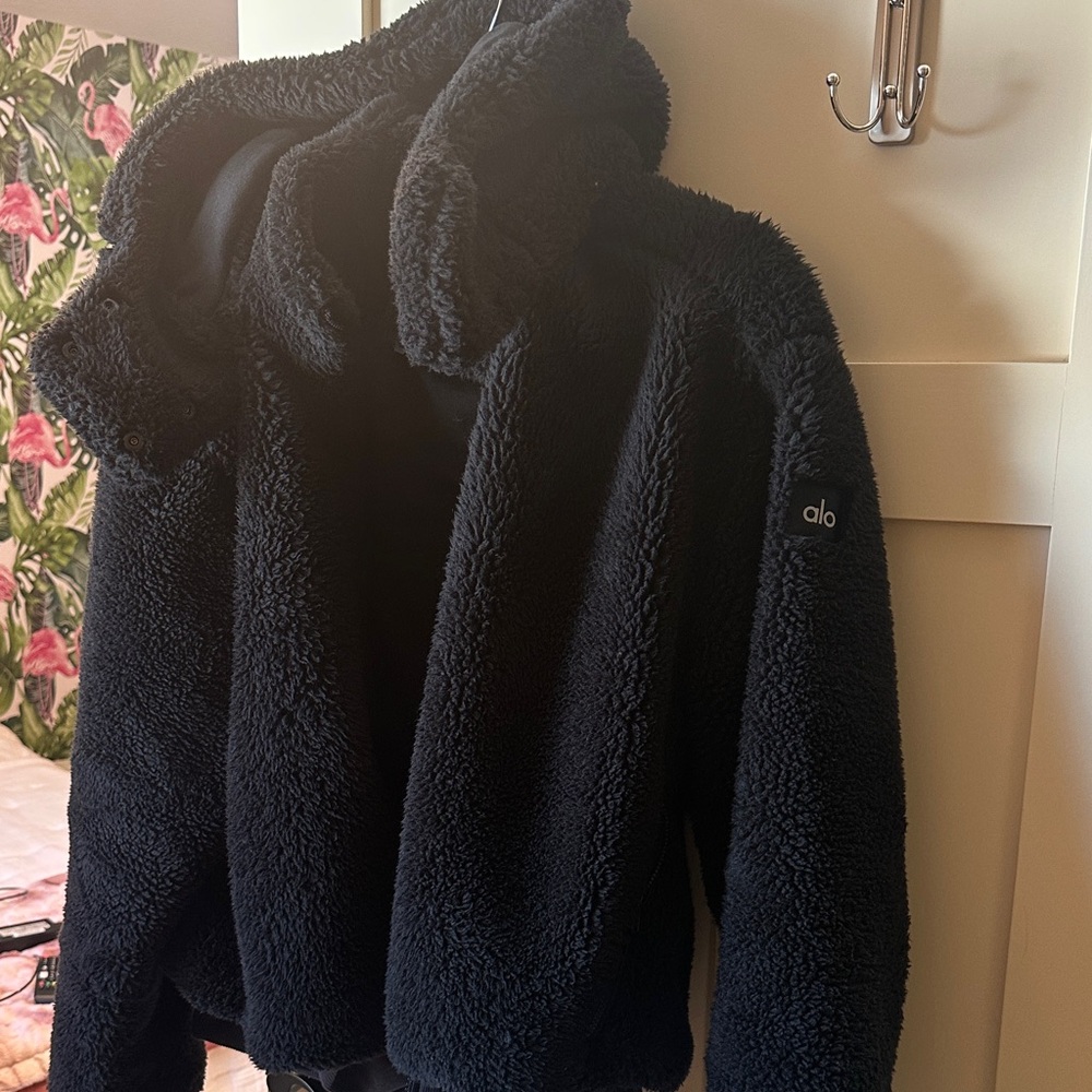 ALO Yoga Black Sherpa Jacket